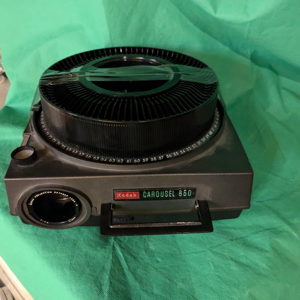 Kodak Carousel 650, untested. - Picture 2 of 3